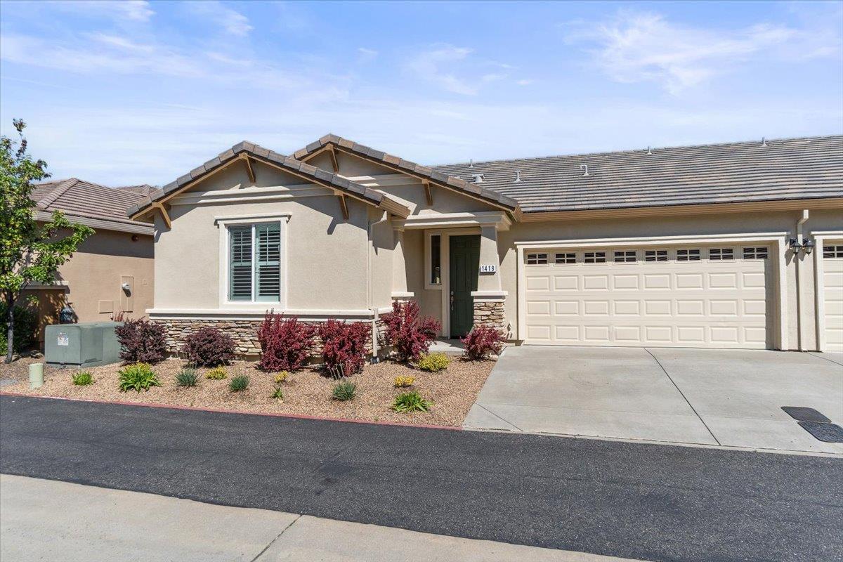1419 Cypress Lane — photo