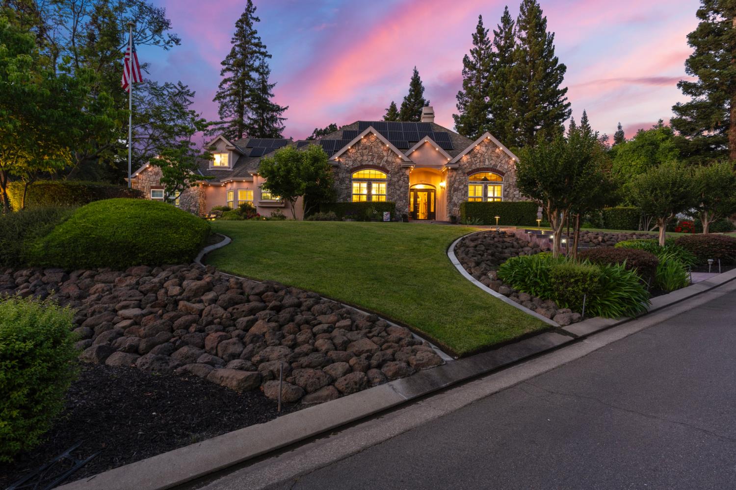 11318 Scarlet Oak Drive — photo