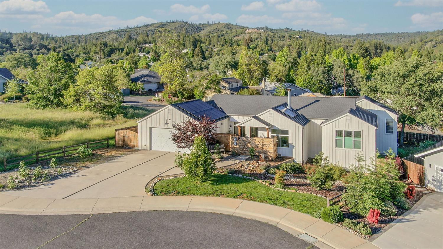 159 Stone Ridge Court — photo