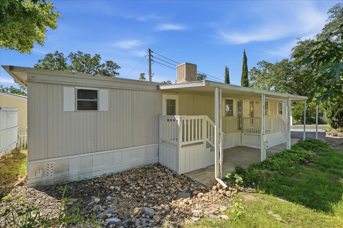 1525 Cold Springs Road 48 — photo