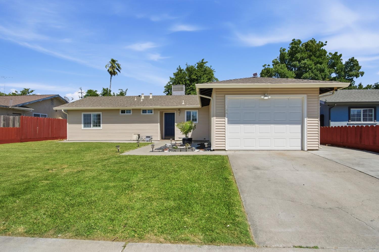 1308 Basil Court — photo