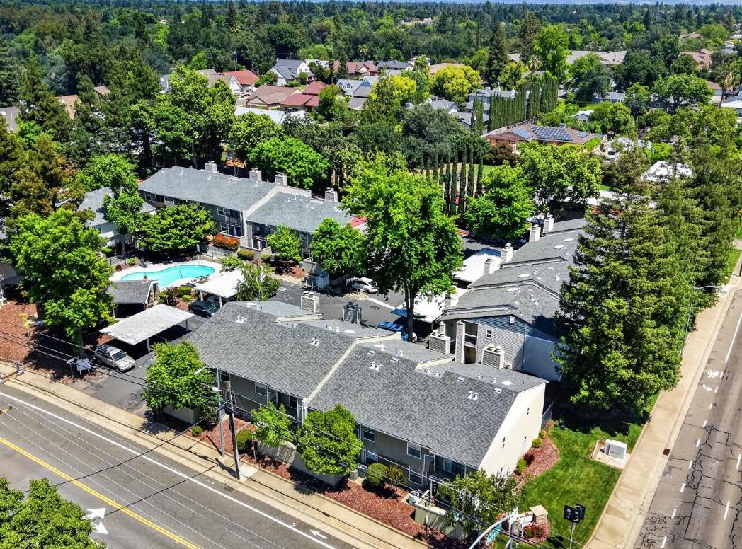 7121 Stella Lane 19 — photo