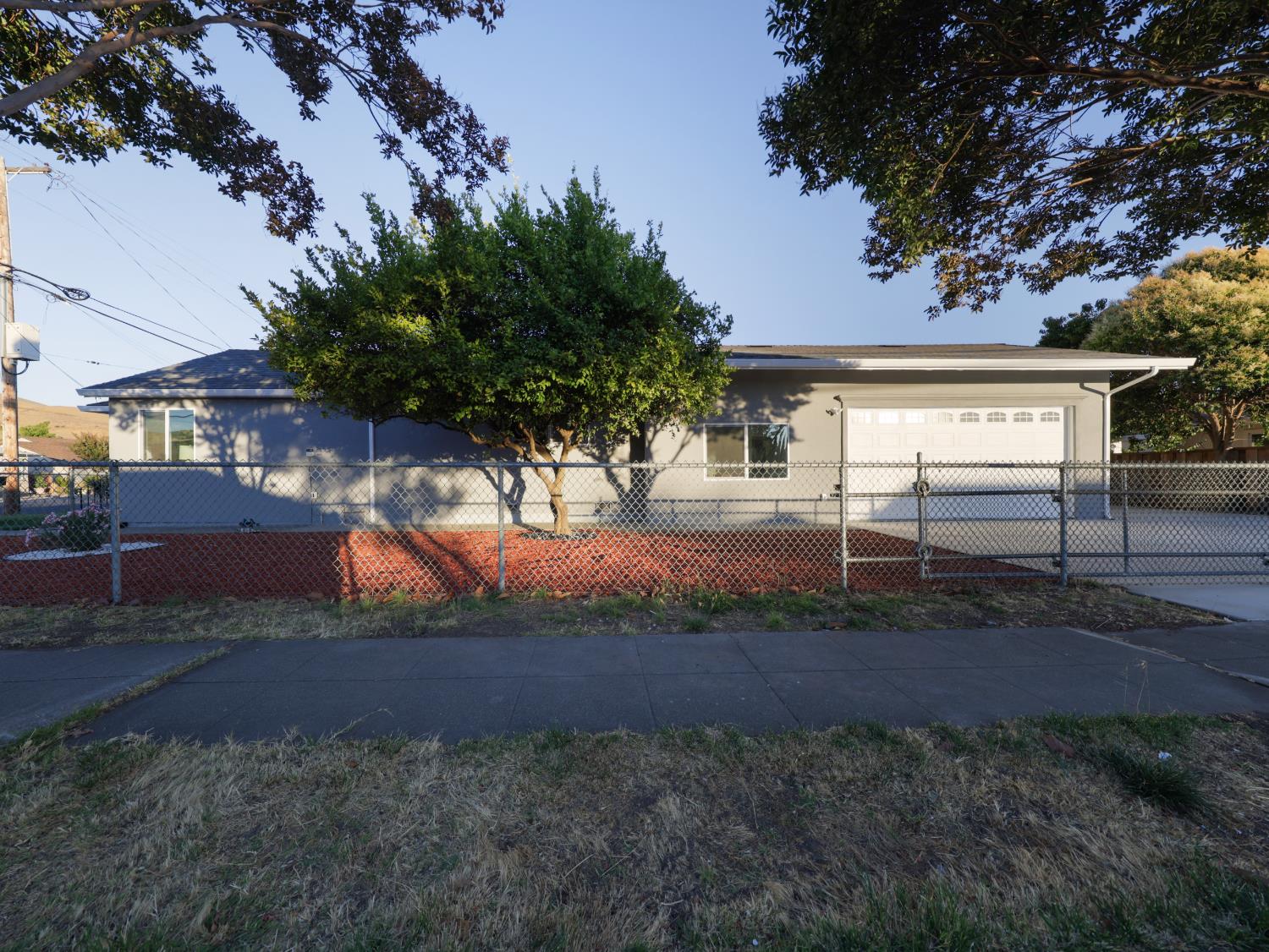 33603 3rd Street — photo