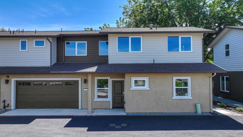 214 Lago Drive C10 — photo