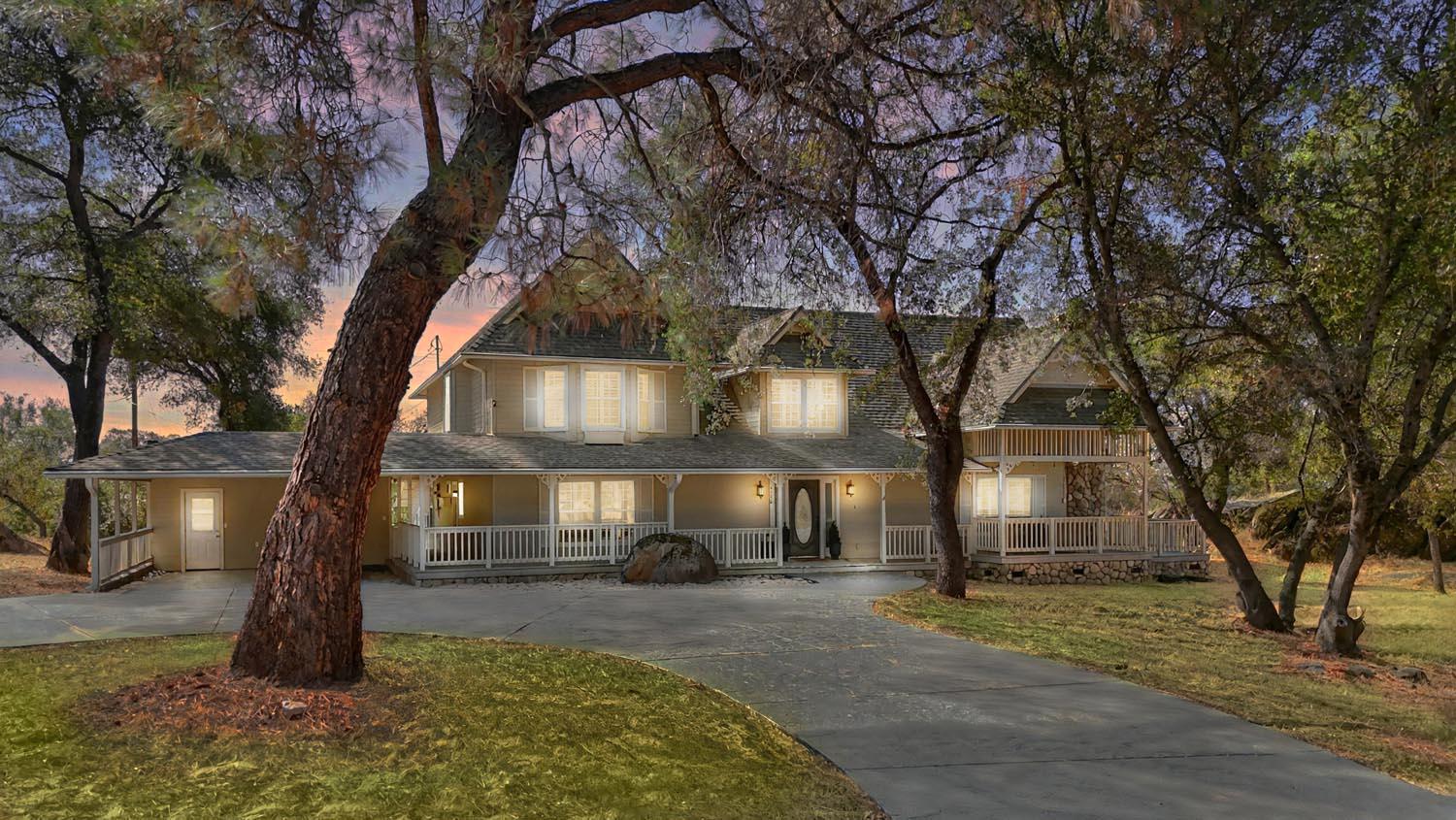 5150 Lake Forest Drive — photo