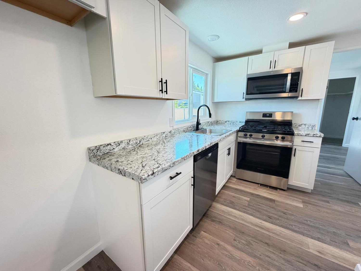 4202 Floral Drive 67 — photo