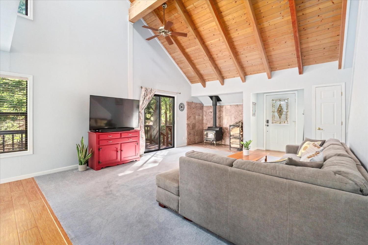 1708 Bear Clover Court — photo