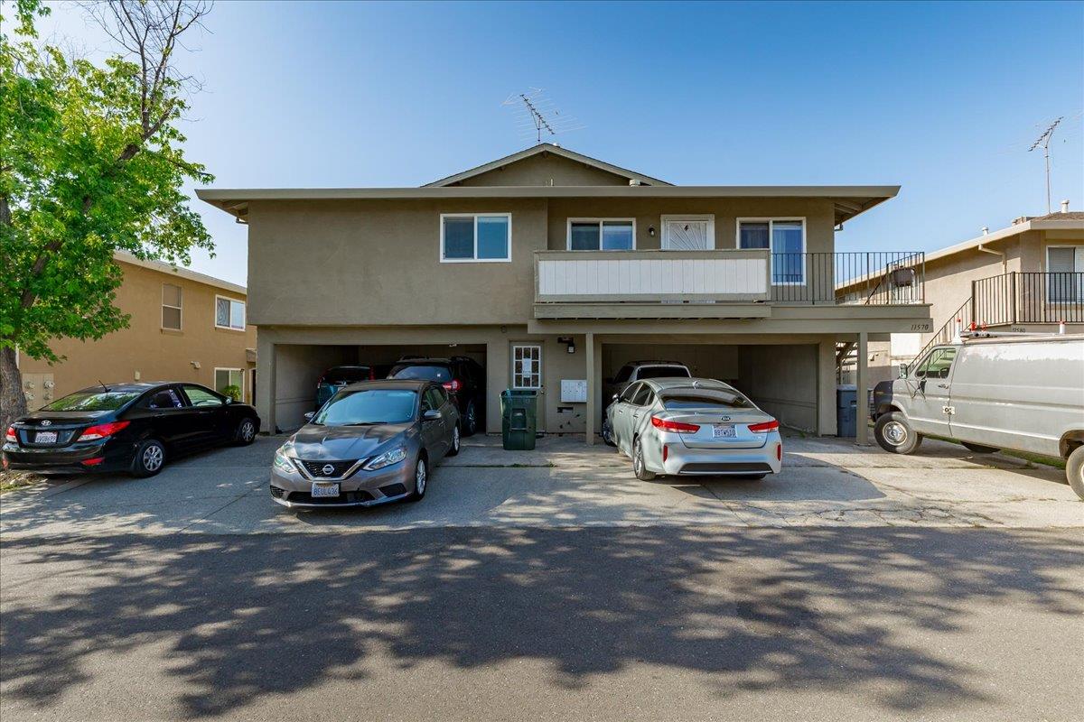 11570 Garnet Way 4 — photo