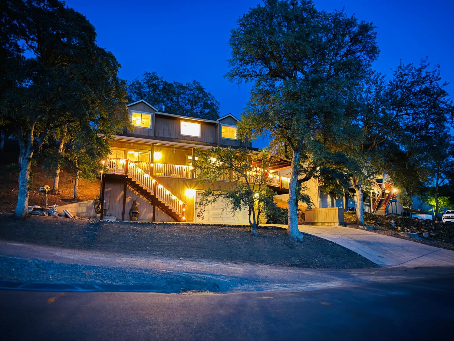 611 Sunrise Road — photo