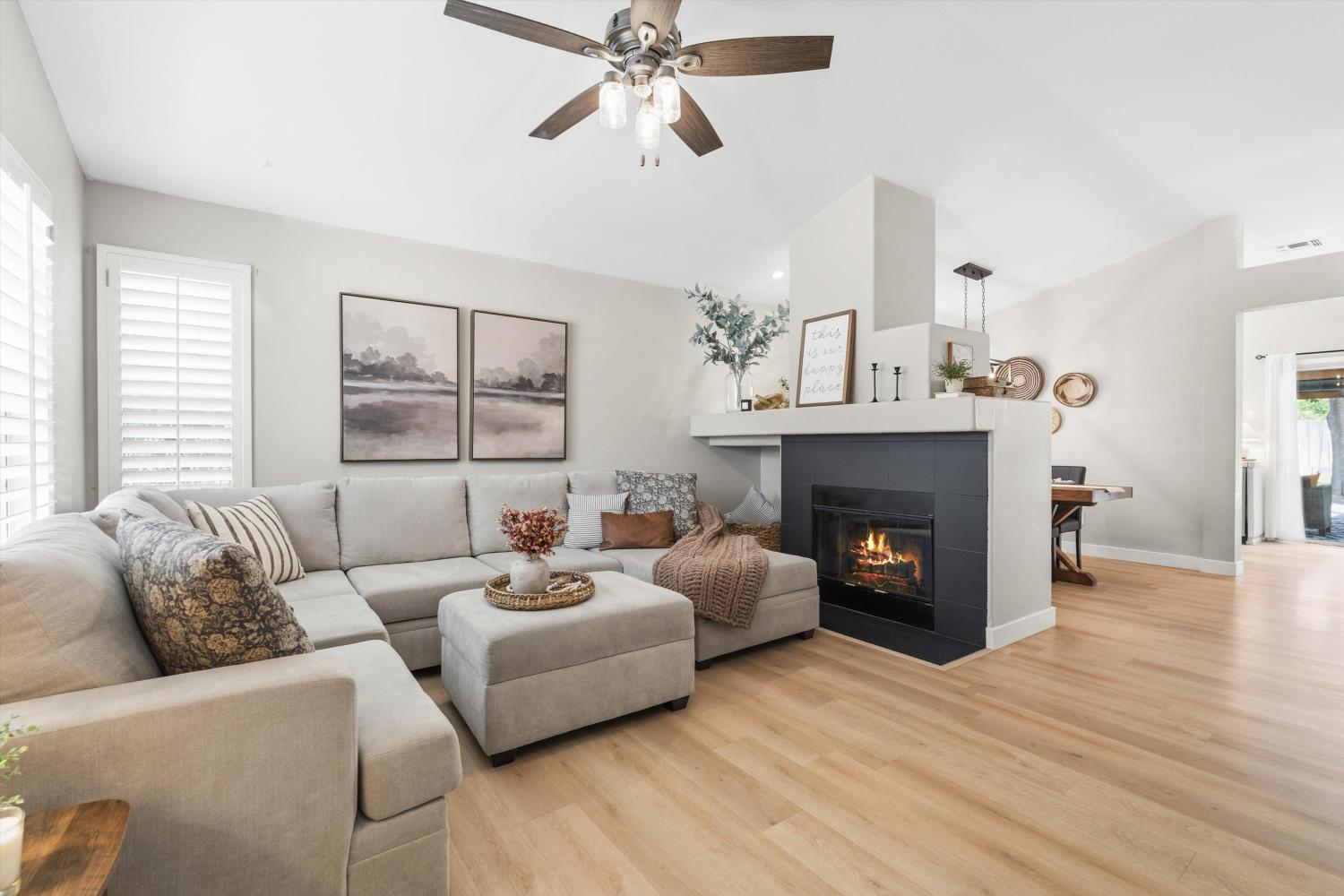8695 Fobes Dr — photo