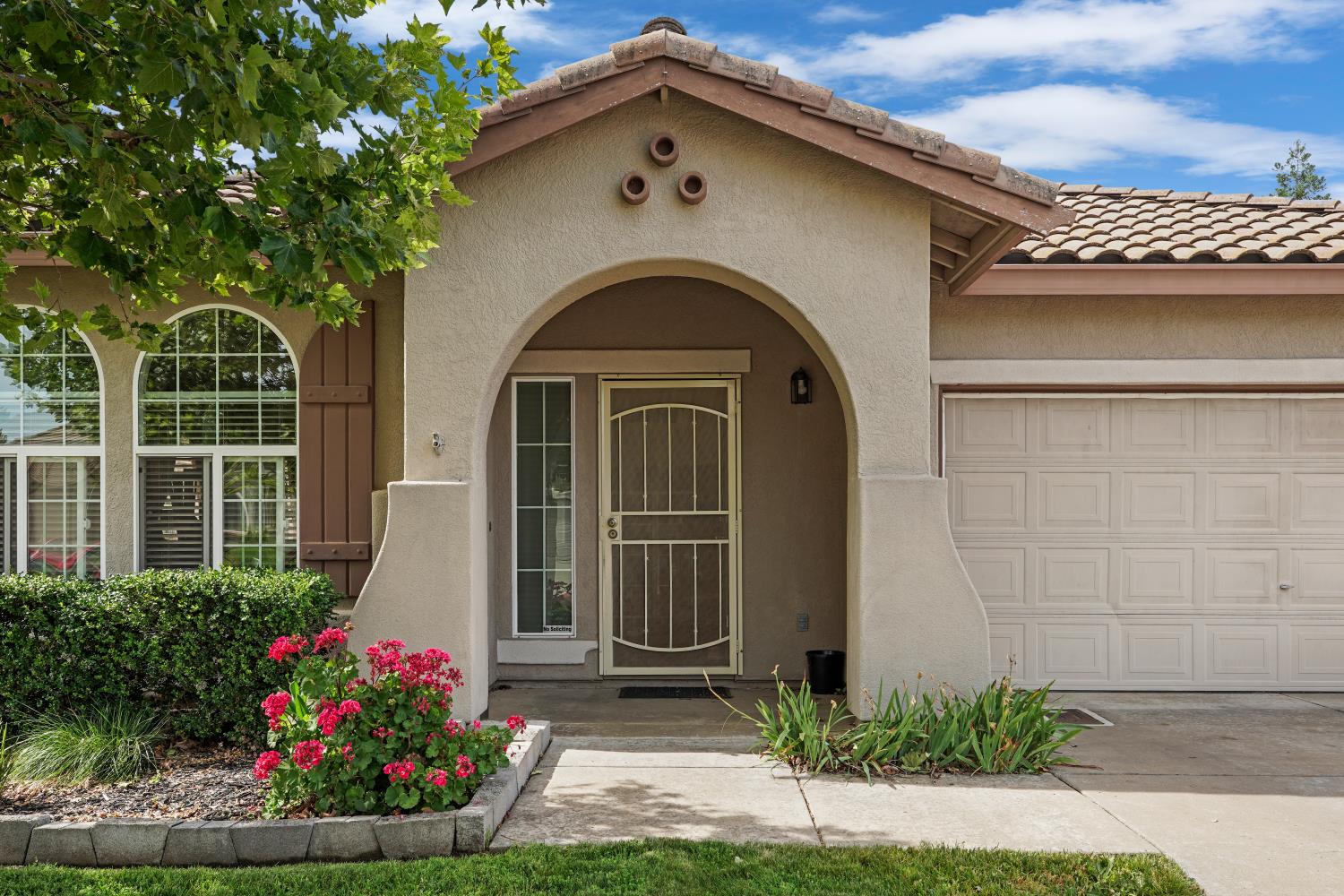 378 Eagle, Ione, CA 95640 — photo 2