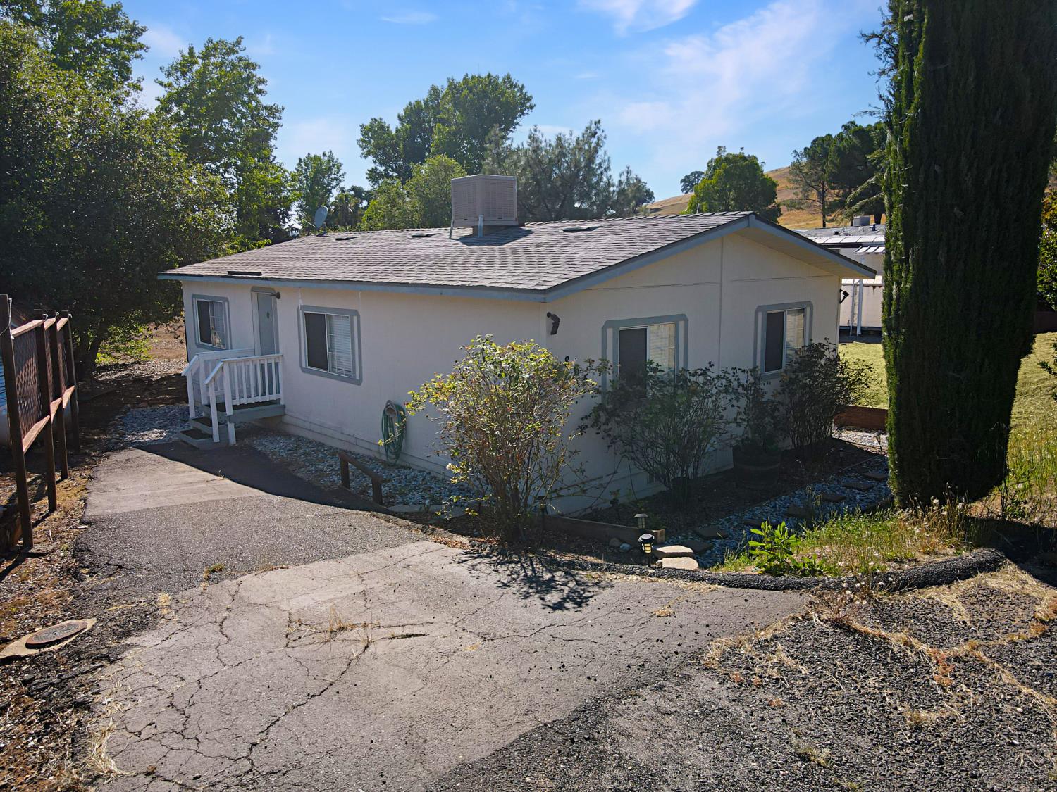 865 Sequoia Circle — photo