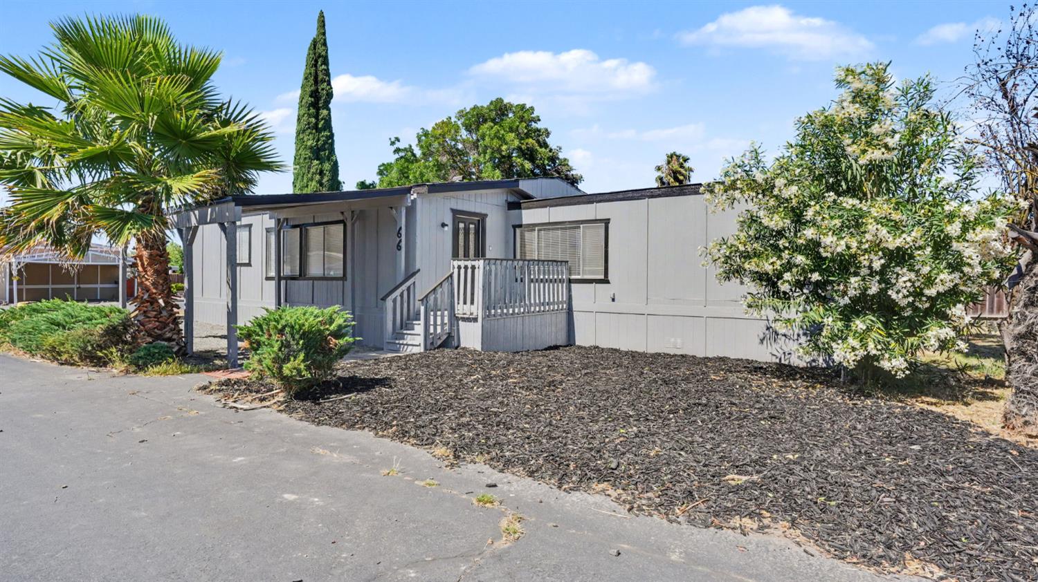 4399 Aplicella Court 66 — photo