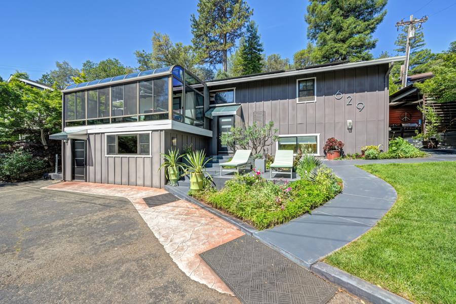 629 Canyon Drive — photo