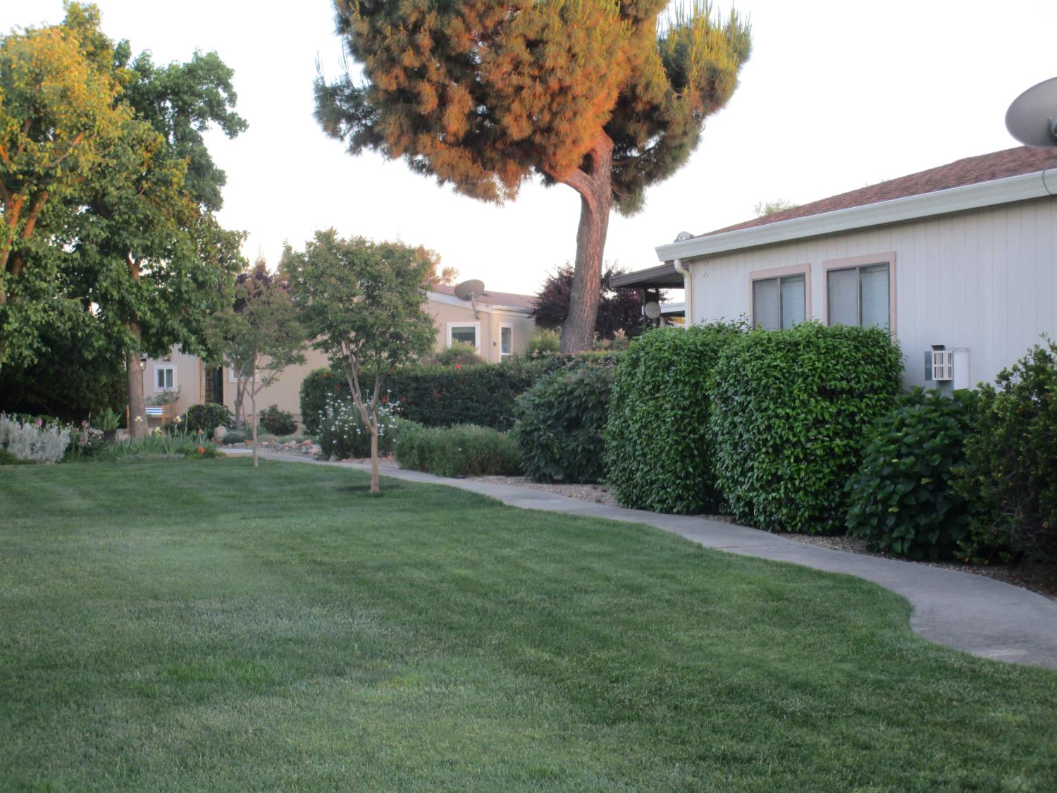 1500 Held Drive #49, Modesto, CA 95355 — photo 2