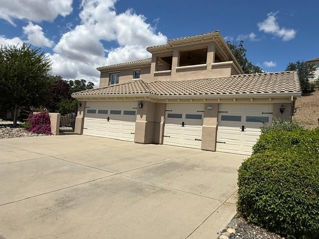 175 Athena Drive — photo