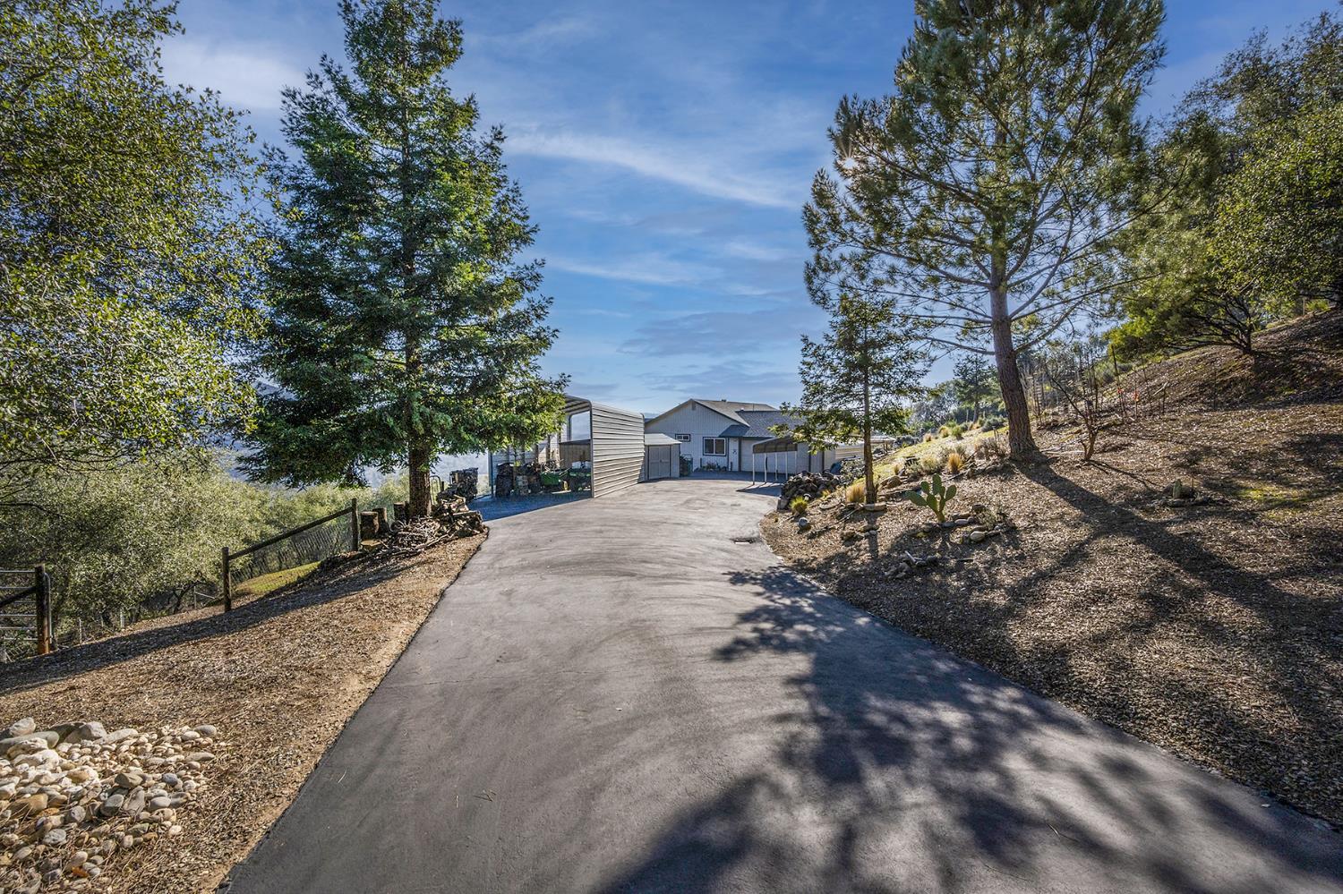 4121 Voyager Way — photo