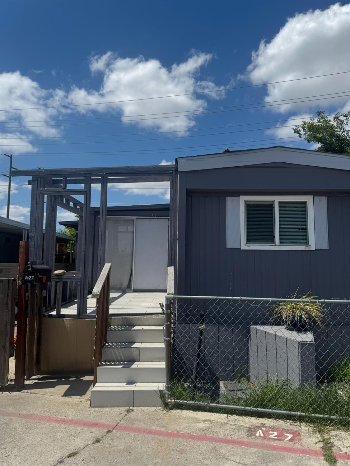 4143 Yosemite Blvd a27 — photo