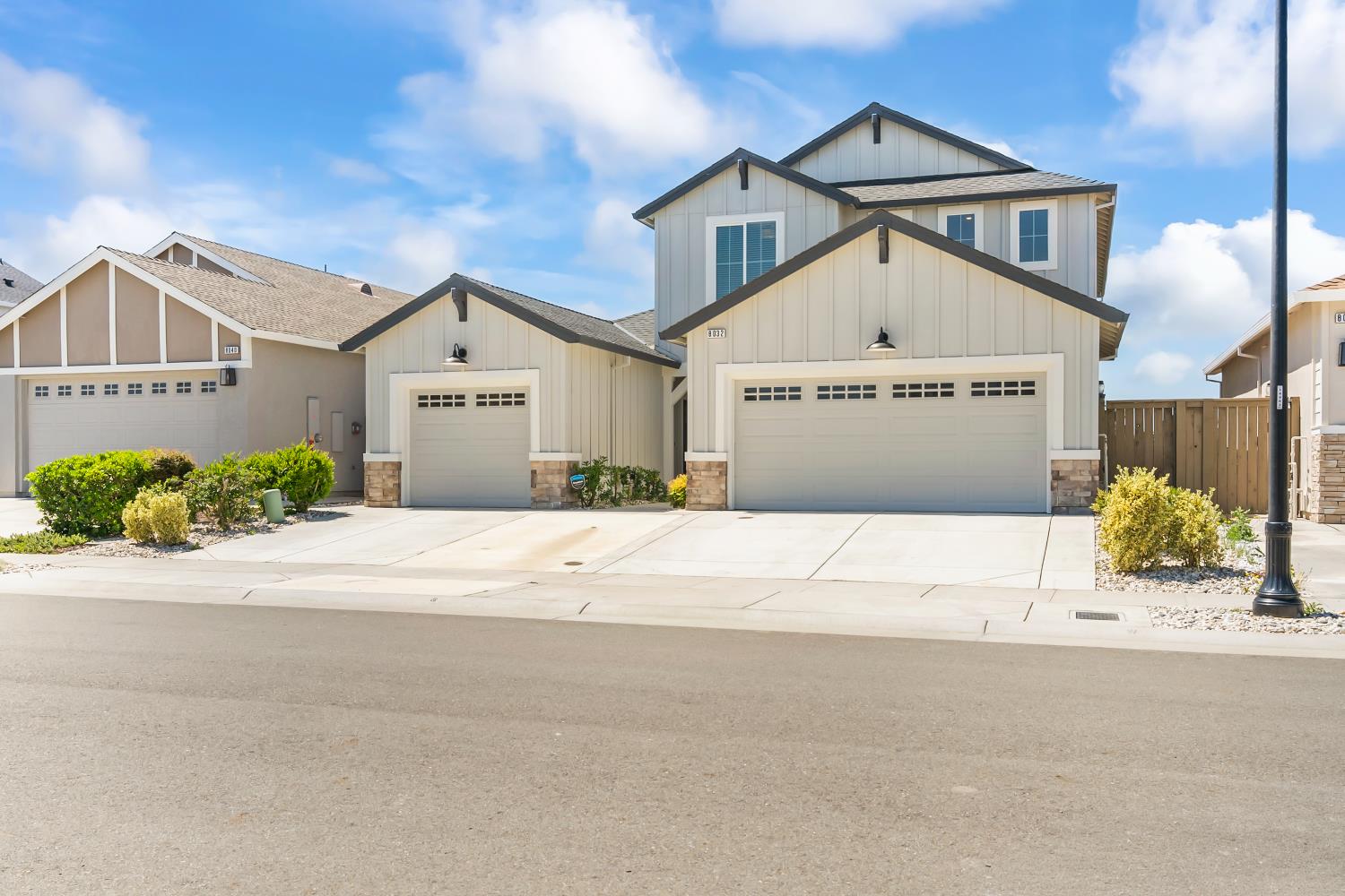 8032 Challis Circle — photo