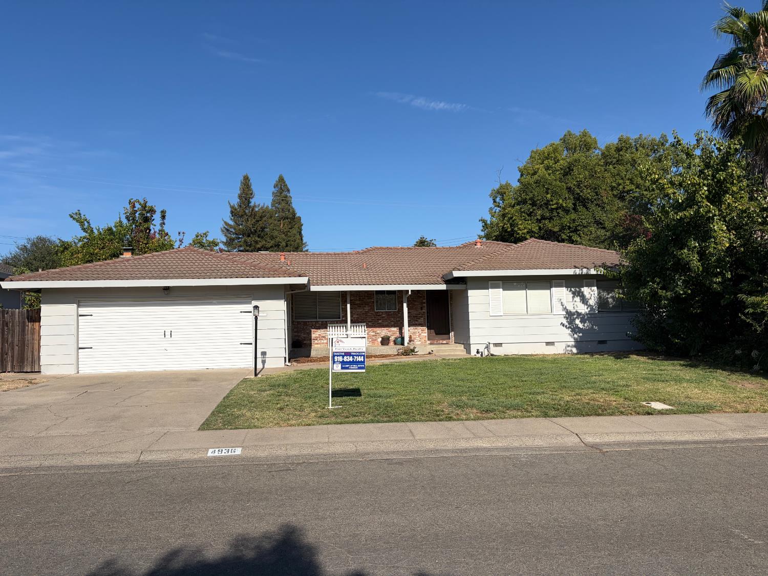 4936 Brookglen Way — photo