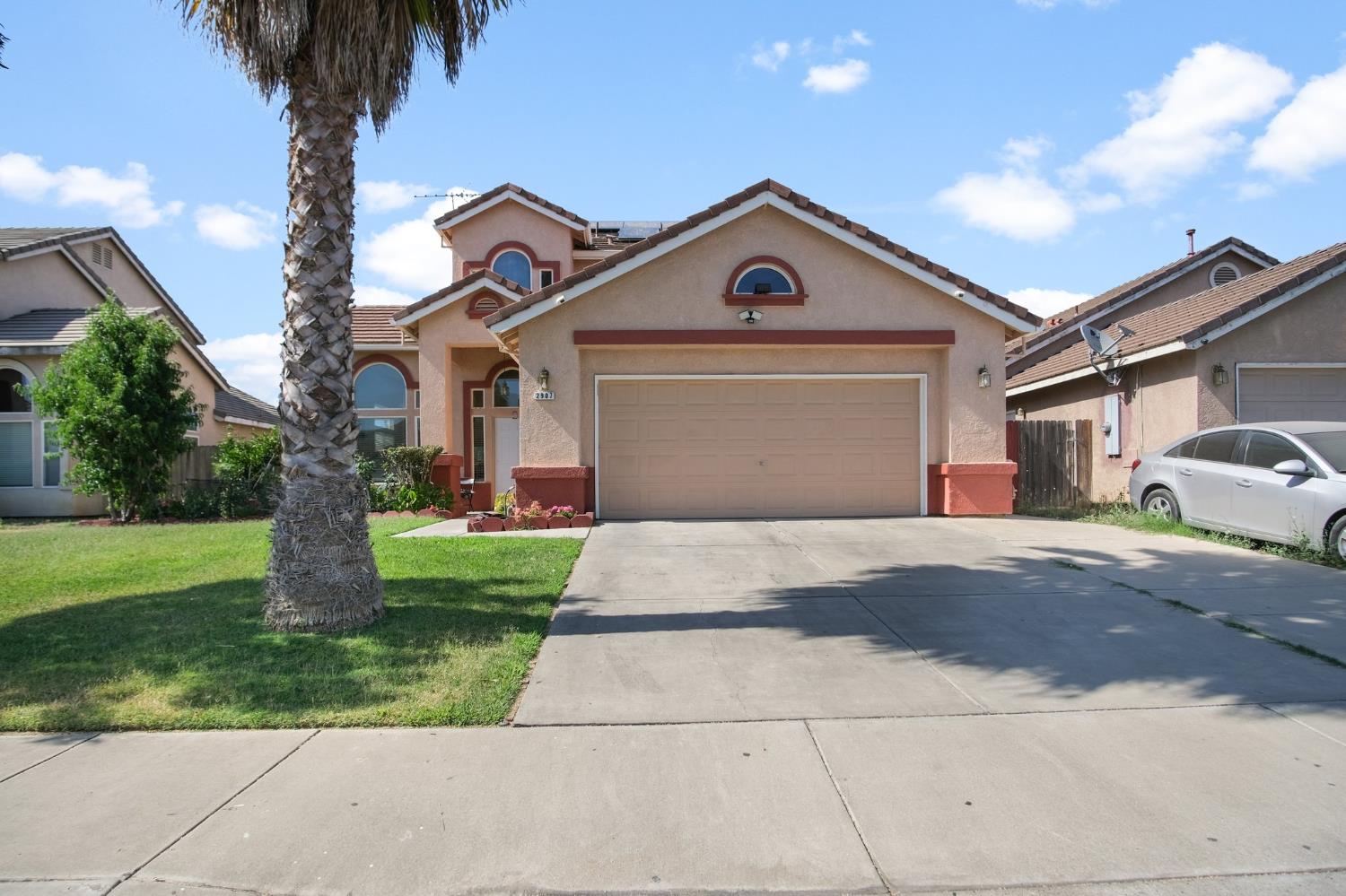 2907 Evergreen Court — photo