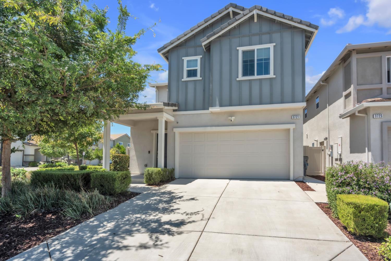 3721 Roseparke Way — photo