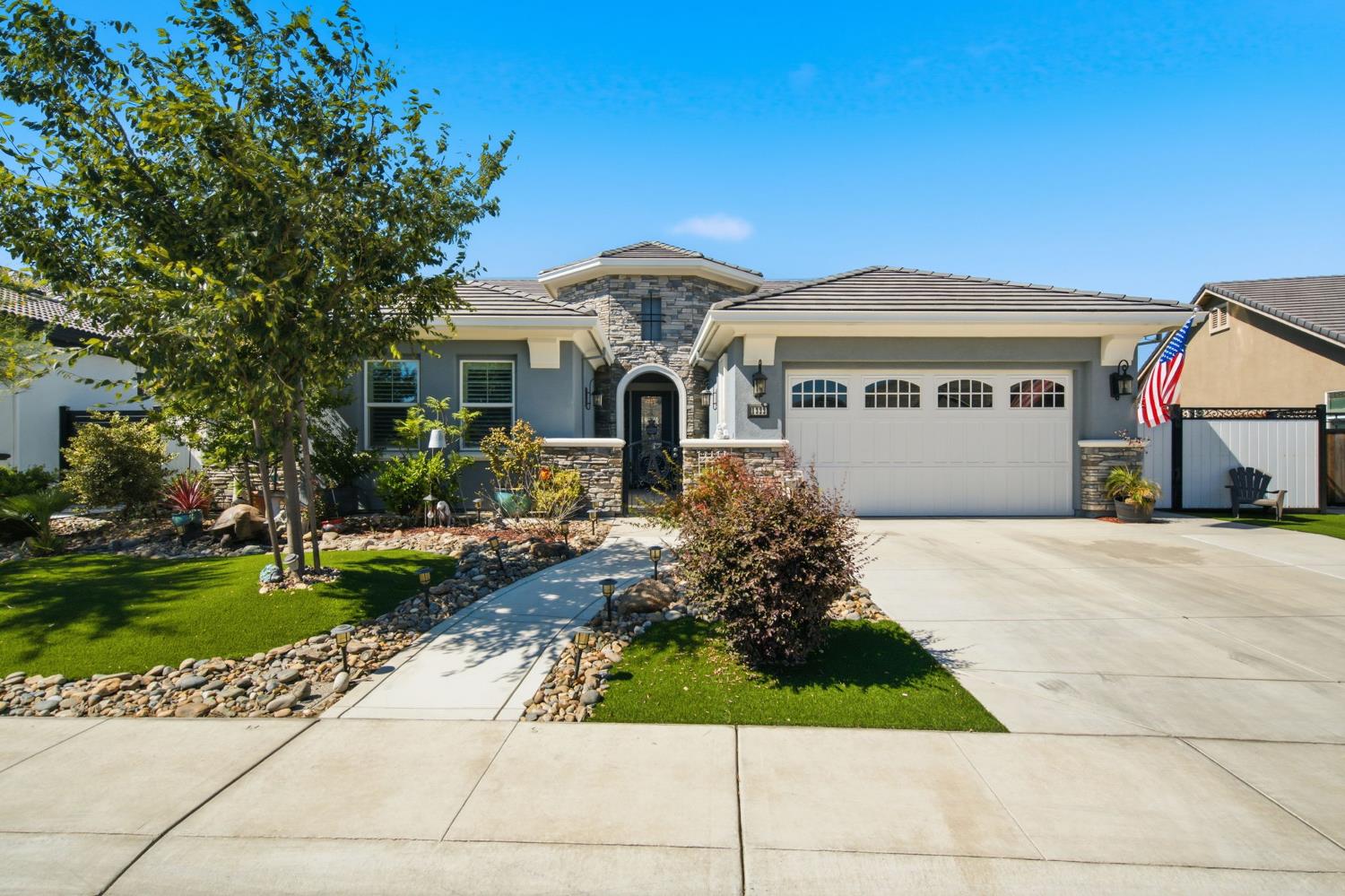 1322 Mossback Drive — photo