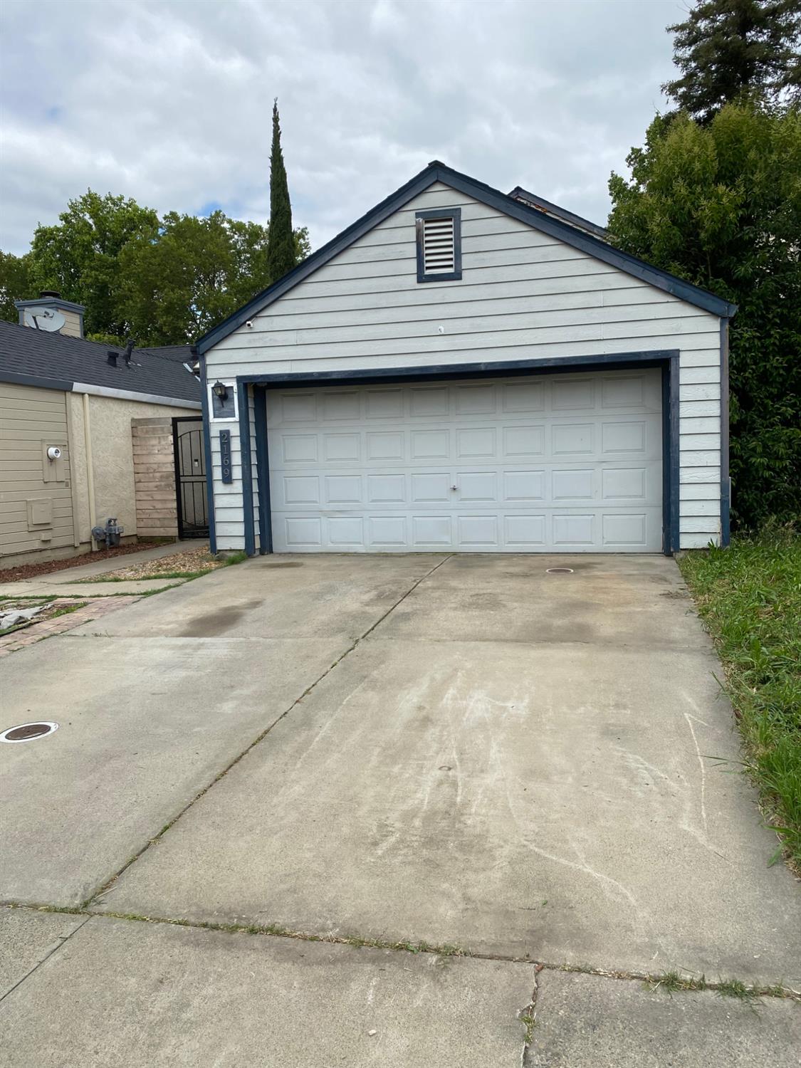 2169 Sandcastle Way — photo
