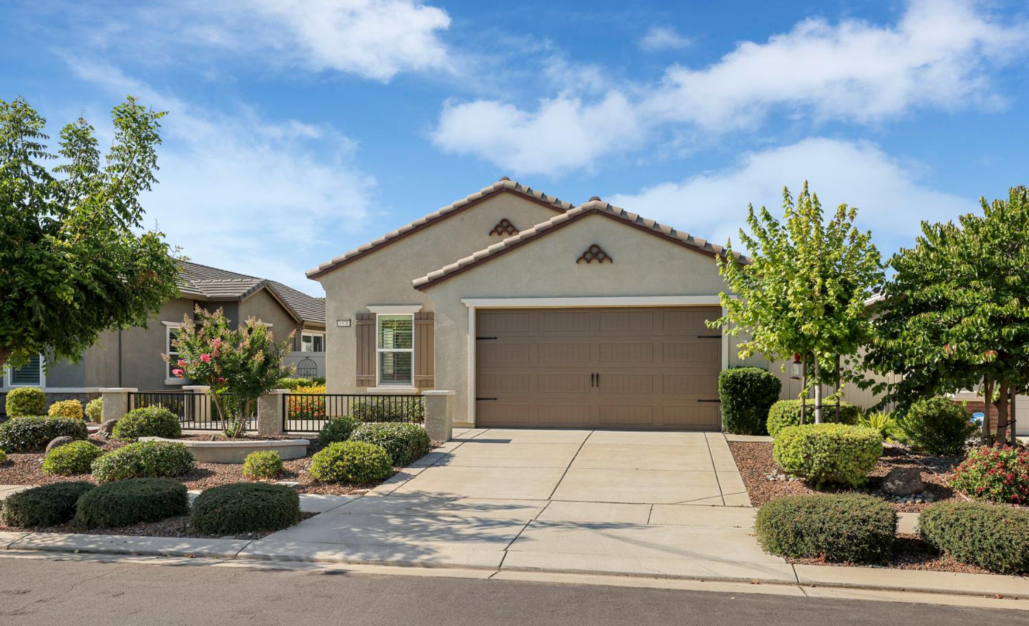 1578 River Birch Street — photo