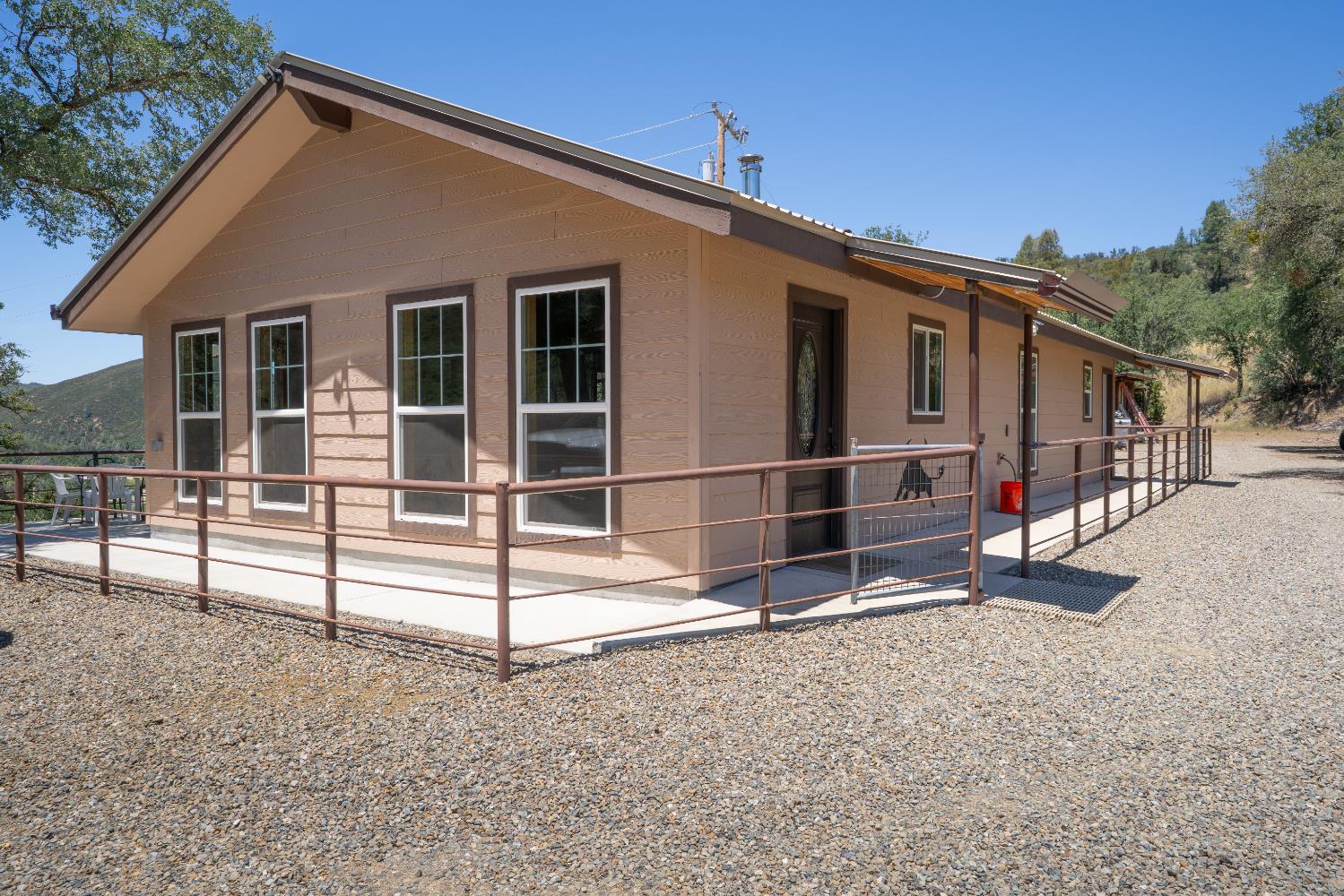 20505 Coalinga Road — photo