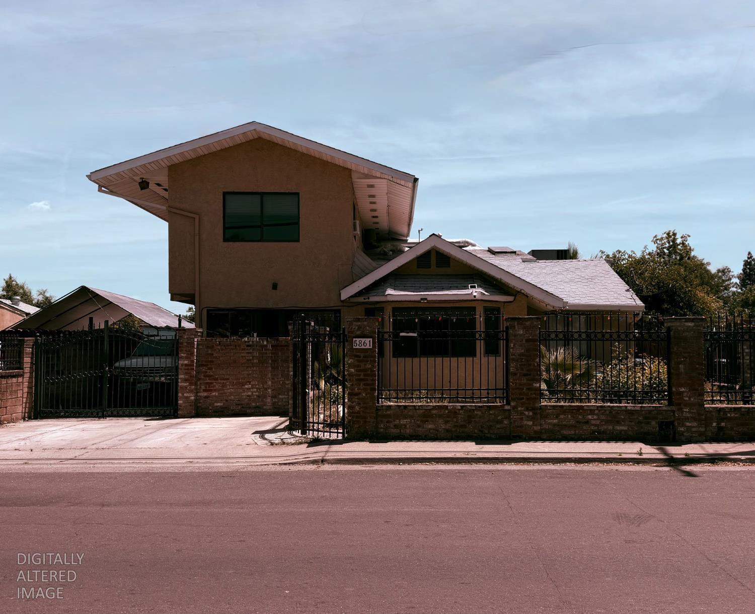 5861 Dewey Boulevard — photo