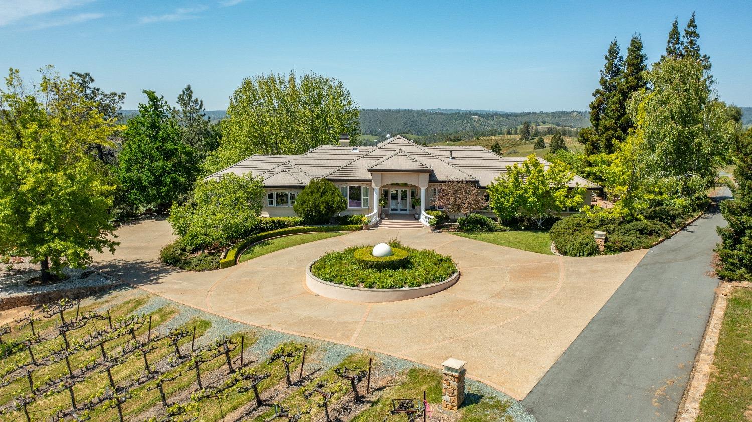 13320 Oakstream Road — photo