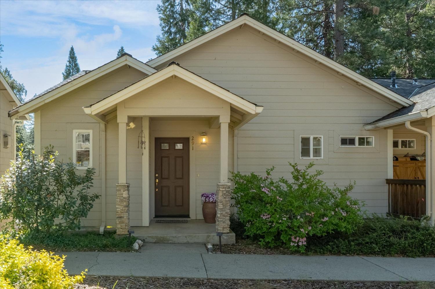 291 Fairway Village Drive — photo