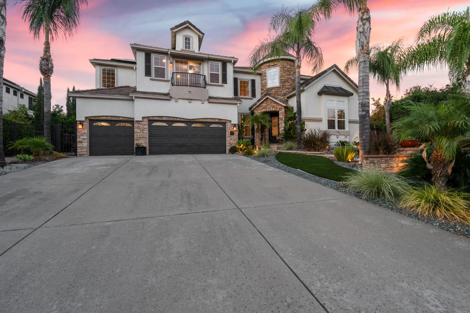 4541 Longview Drive — photo