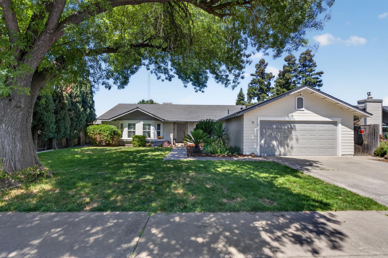 1417 Remington Place — photo