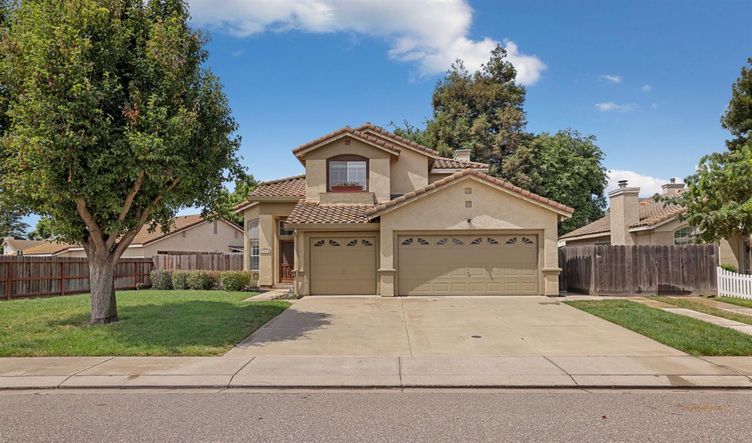 1049 Zumstein Drive — photo