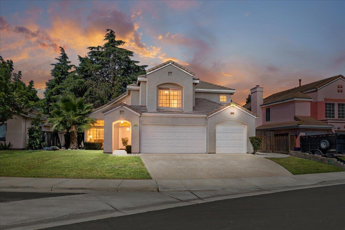 1920 Tahoe Circle — photo