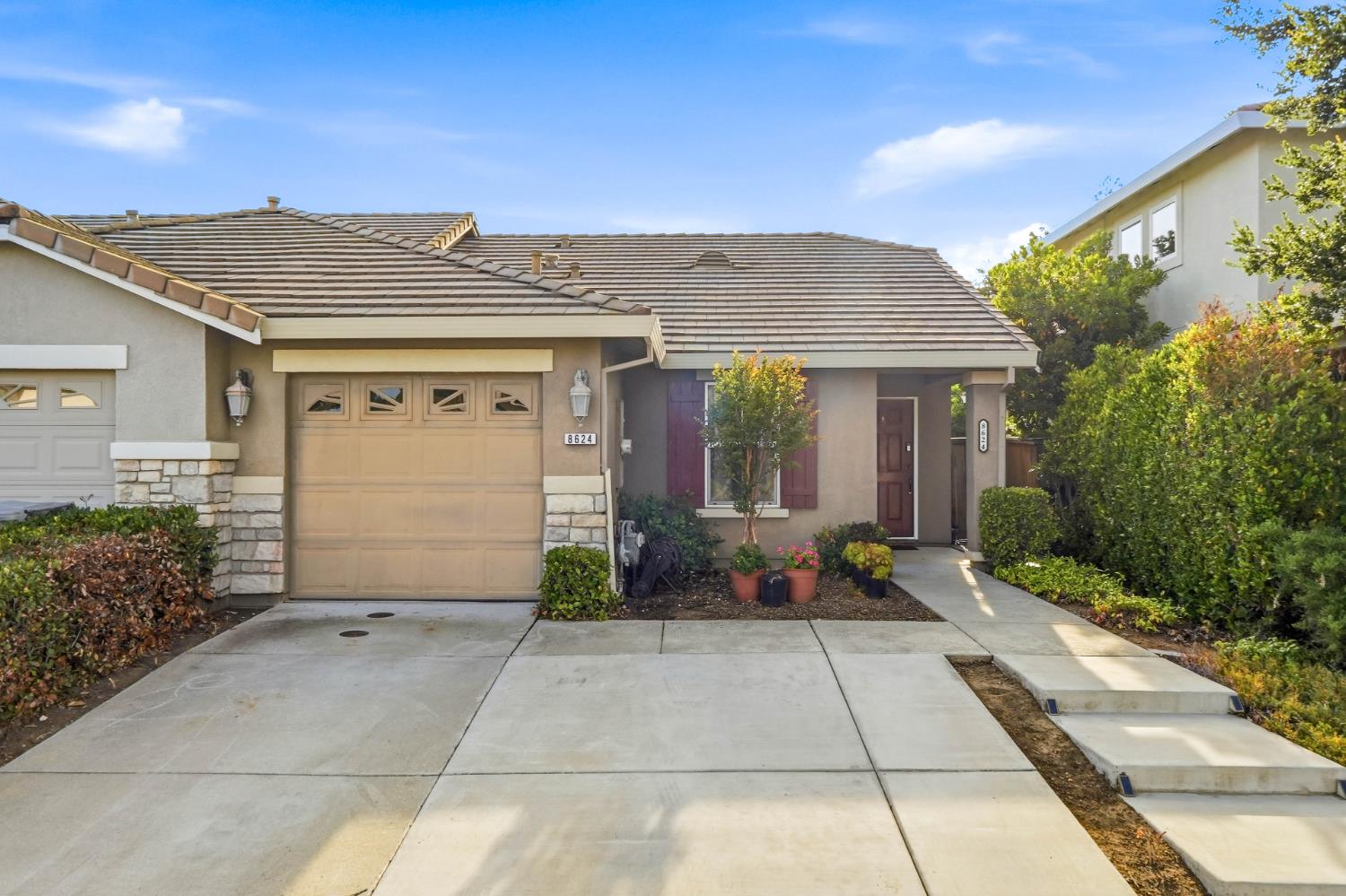 8624 W Wing Drive — photo