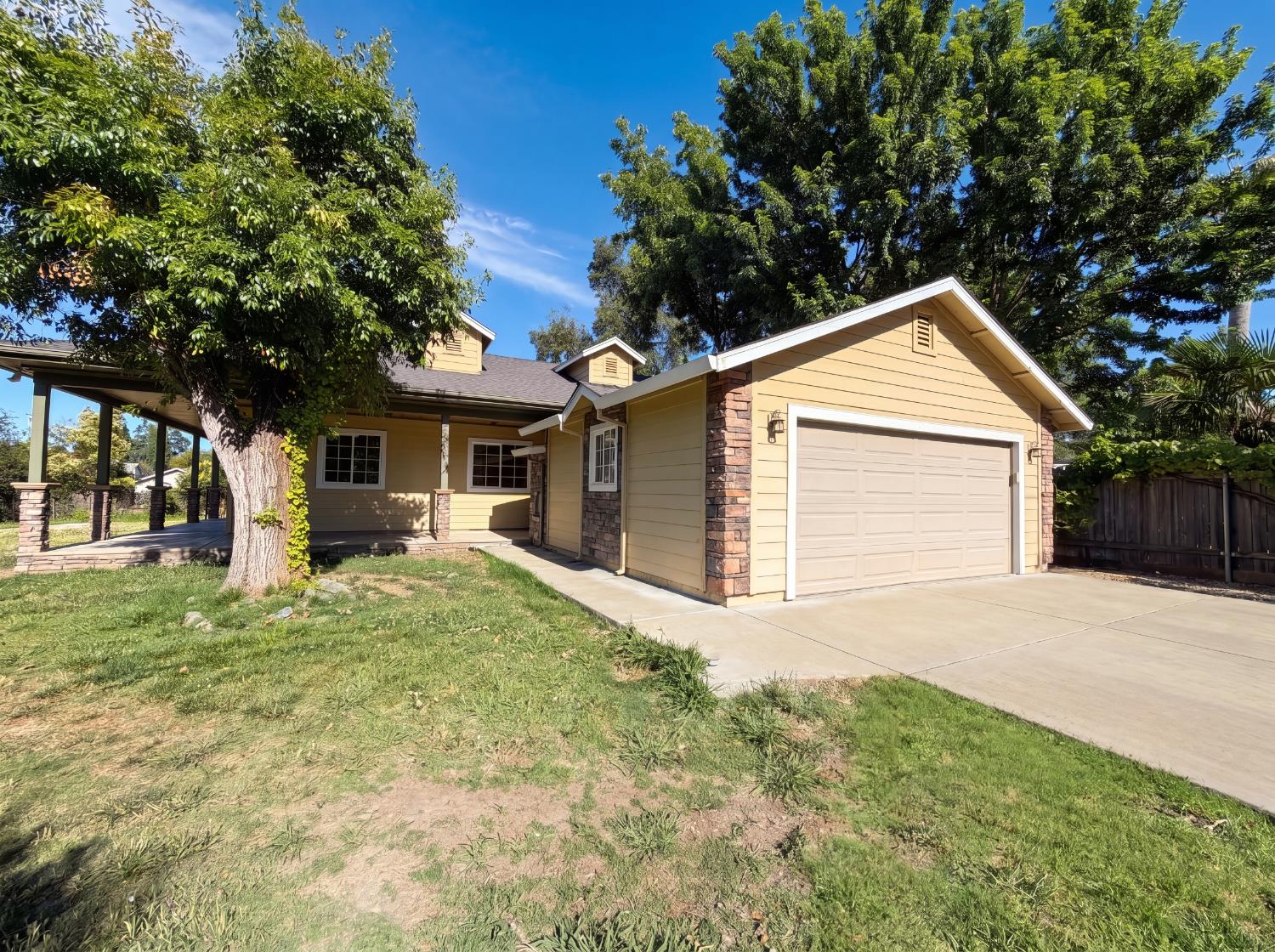8233 Fair Way — photo
