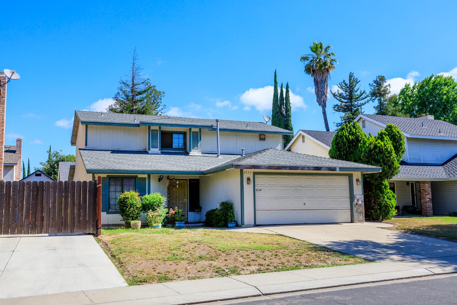 2533 Burlwood Drive — photo