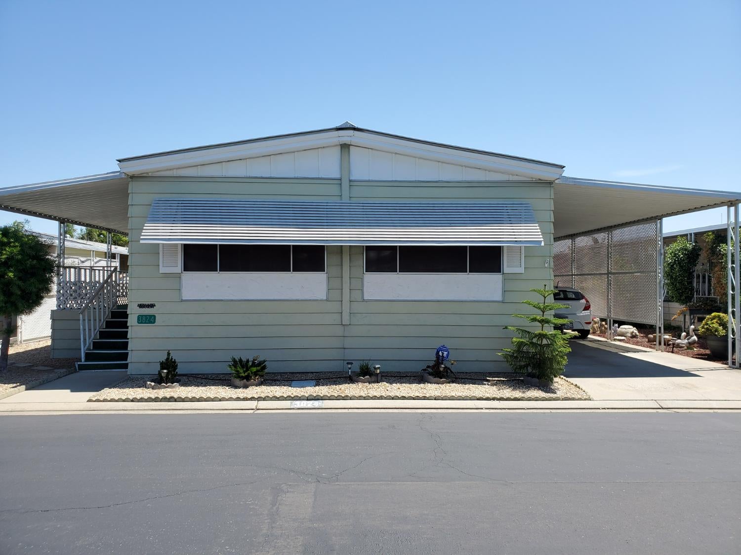 3824 Maui Terrace — photo