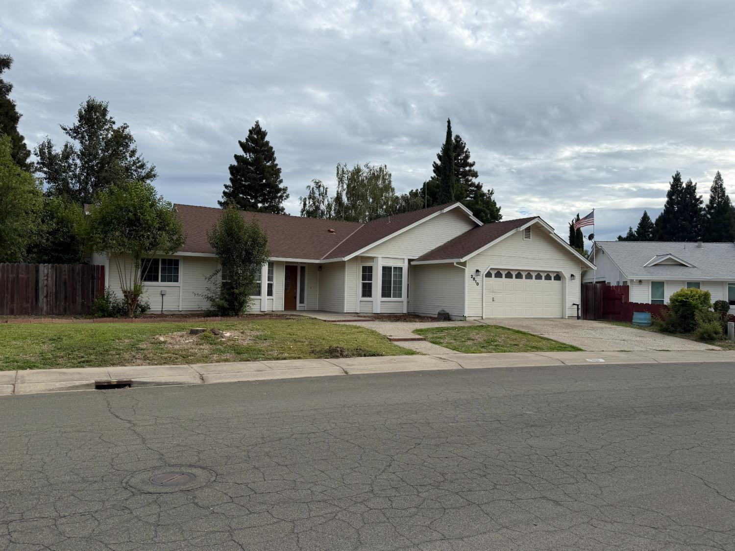 2810 VI Court — photo