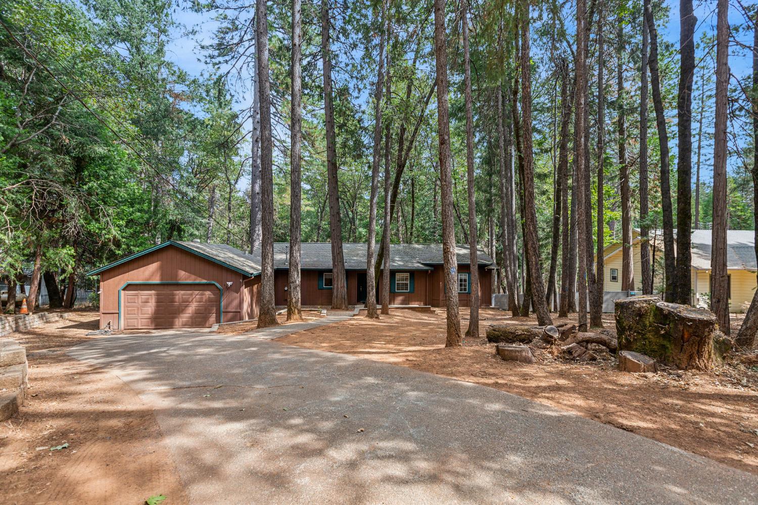 6337 Amherst Way — photo