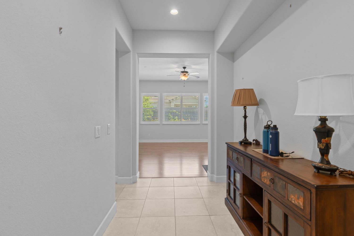 1017 Kumara, Manteca, CA 95337 — photo 2