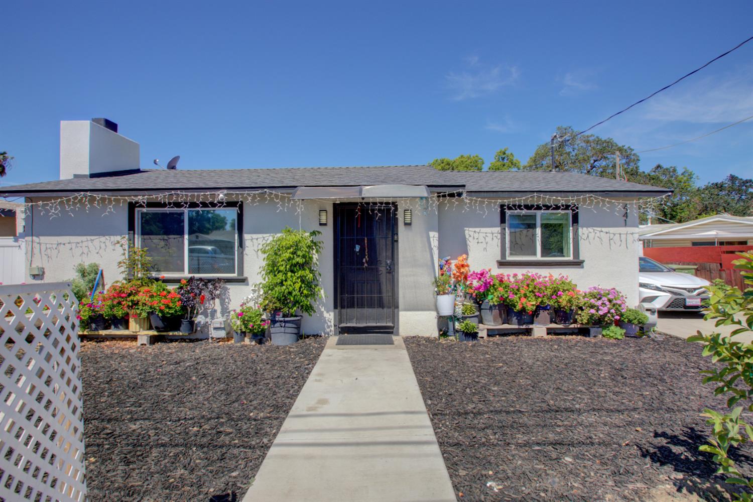 441 Ryder Way — photo