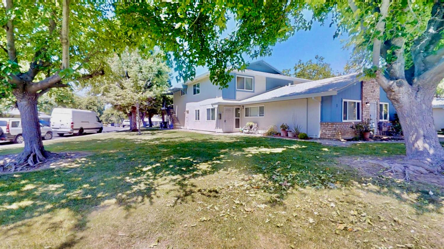 6225 Longford 2 — photo