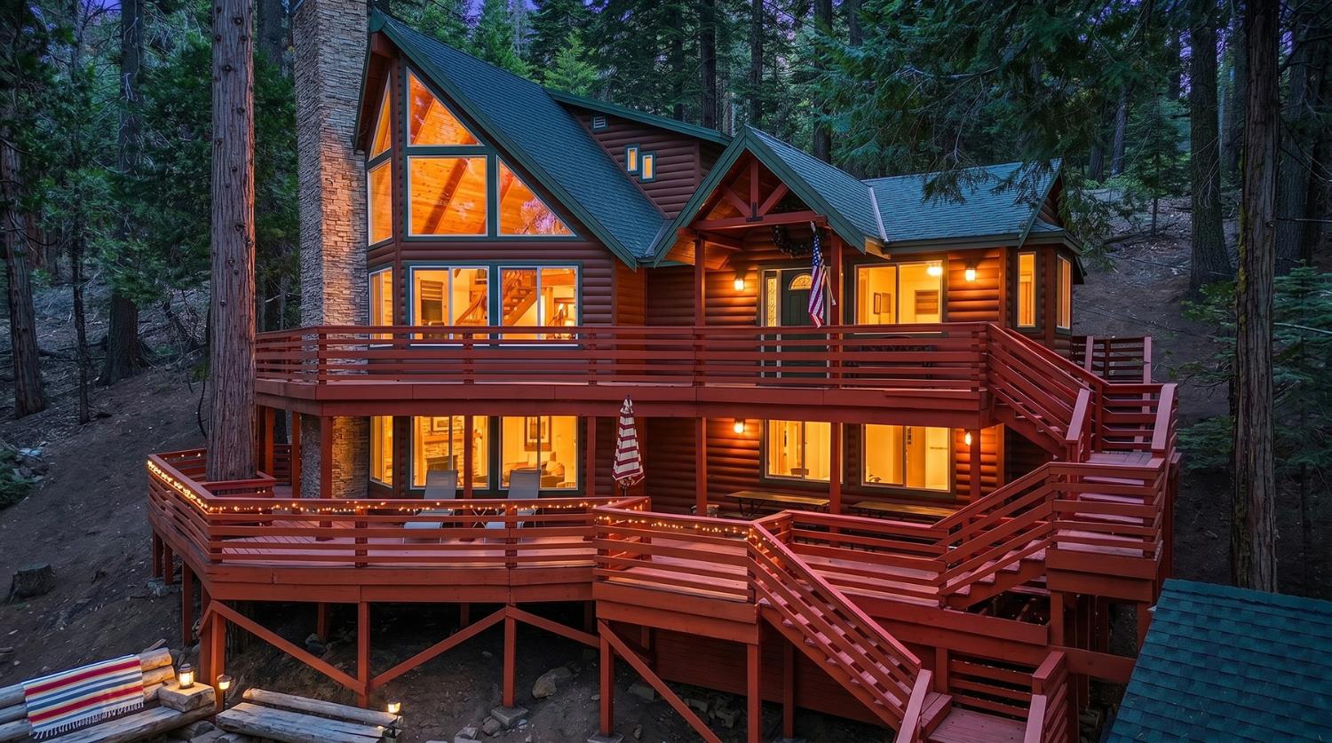 4110 Ottawa Drive — photo