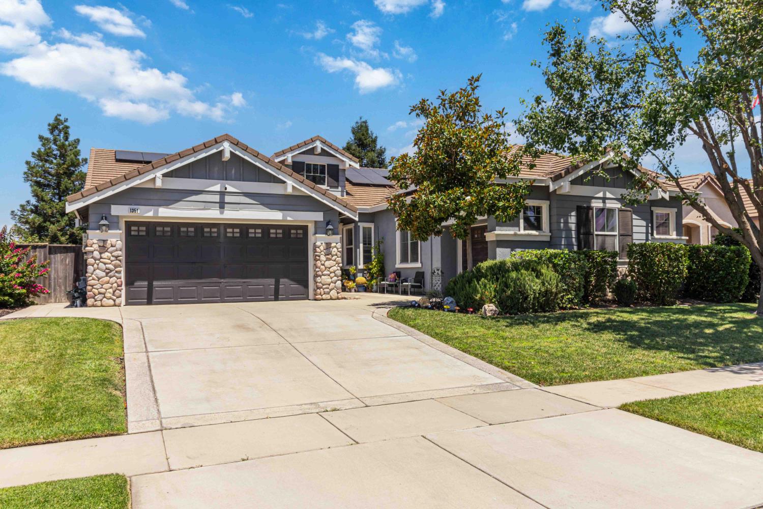 1351 Golden Plover Street — photo