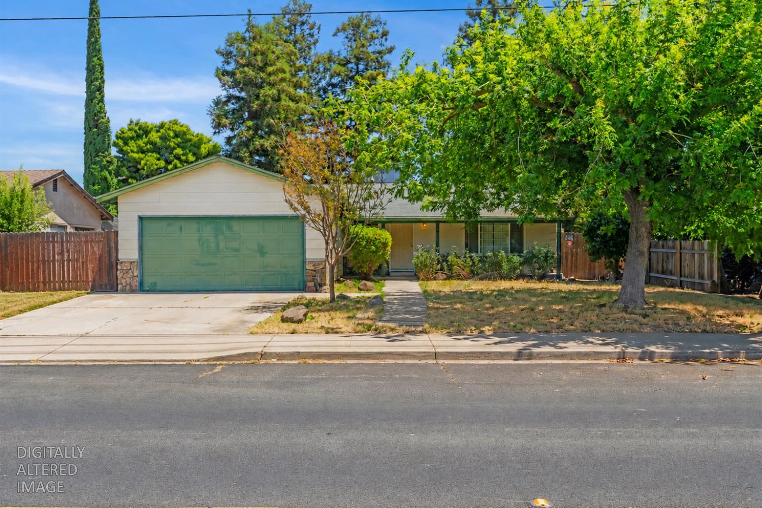 3728 Carver Road — photo