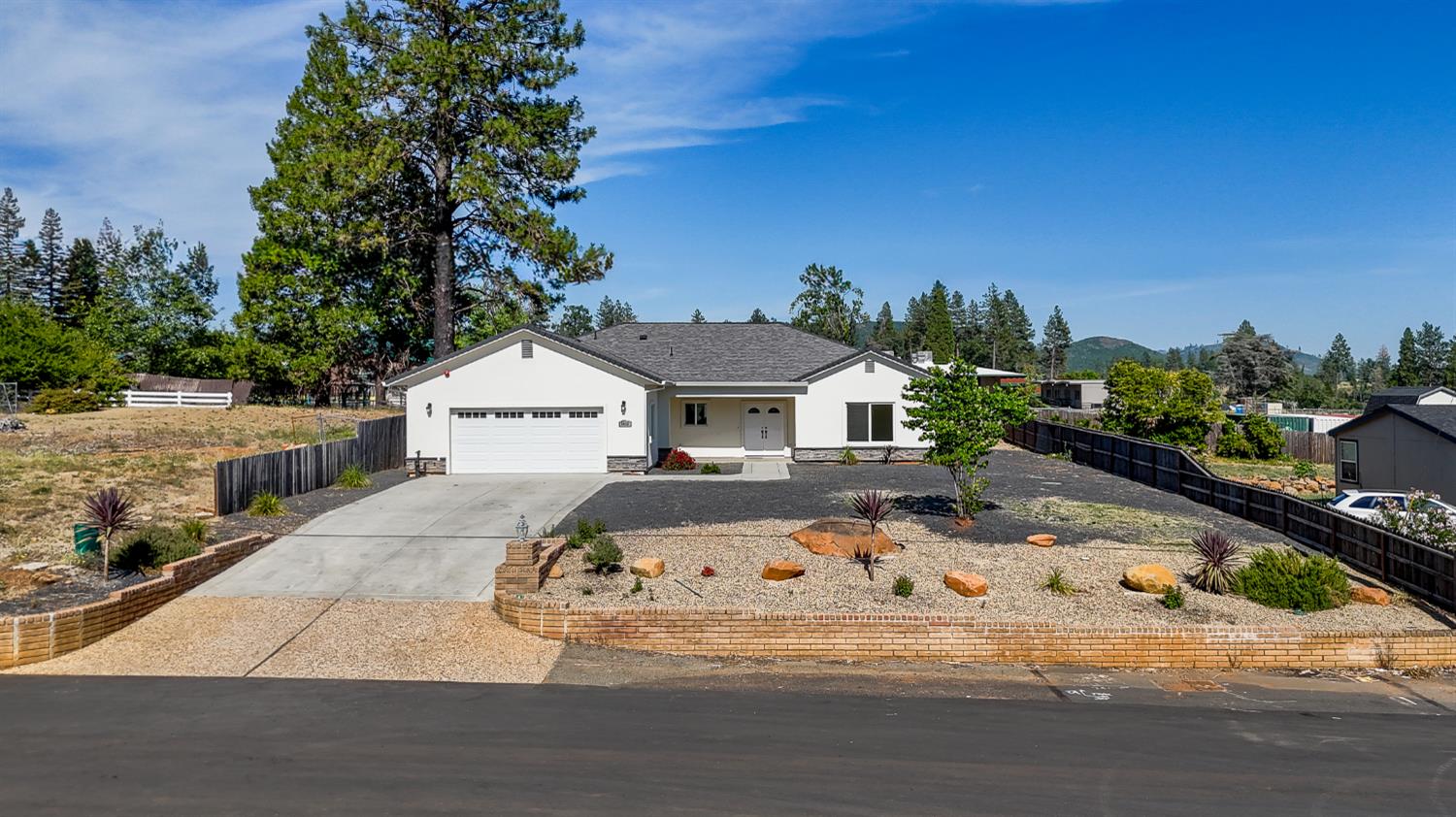 6632 Dolores Dr — photo